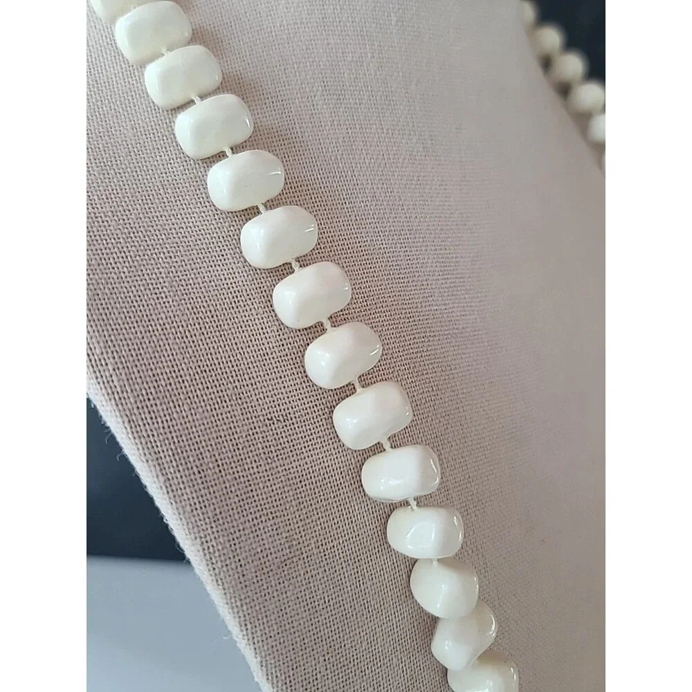 White Enamel Beaded Necklace, Vintage Costume Jewelry, READ DESCRIPTION